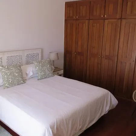 Moments Bed & Breakfast Portimão